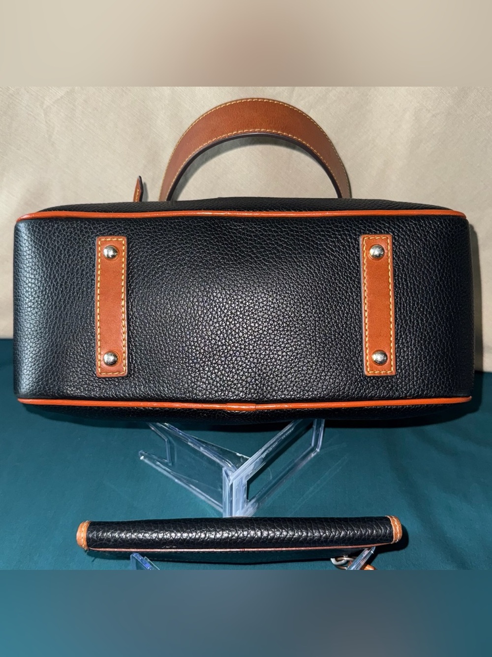 Dooney & Bourke Black with Brown Trim Pebbled Leather Shoulder Bag & Wallet - Picture 5 of 16